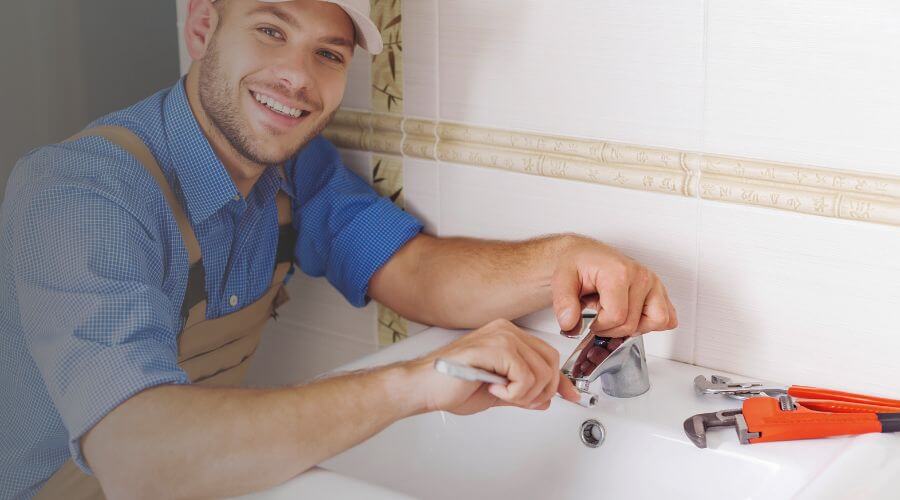 Expert burst pipe repair services in Hudson, FL